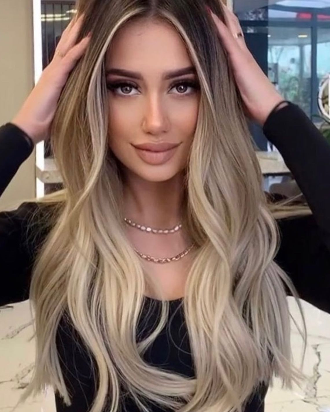 #1b roots to blonde highlighted hair extensions